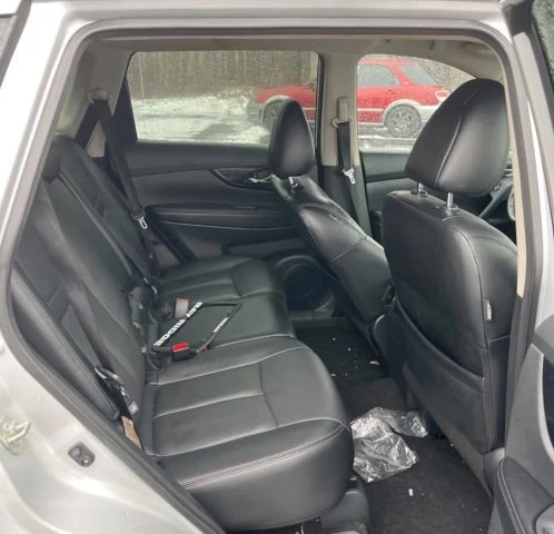 2019 Nissan Rogue - Image 10 of 10