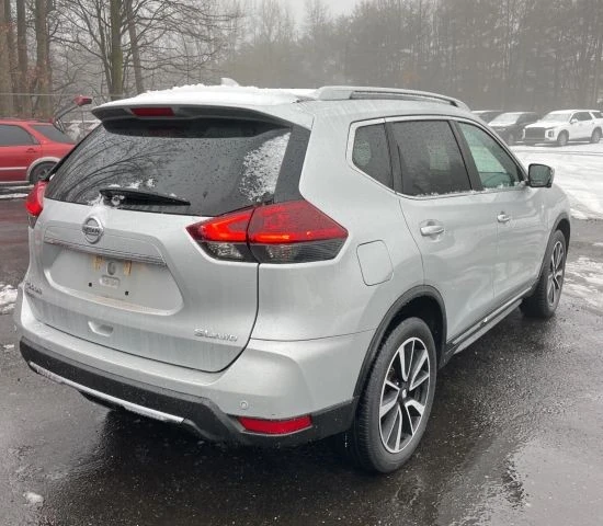 2019 Nissan Rogue - Image 5 of 10