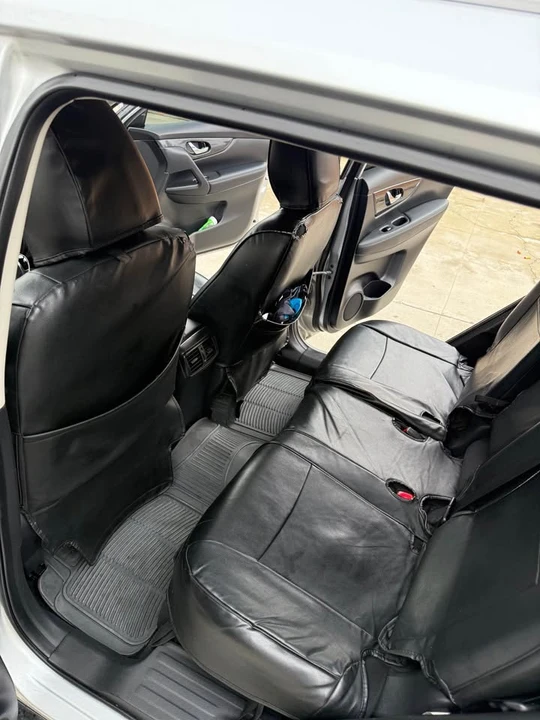 2019 Nissan Rogue - Image 5 of 9