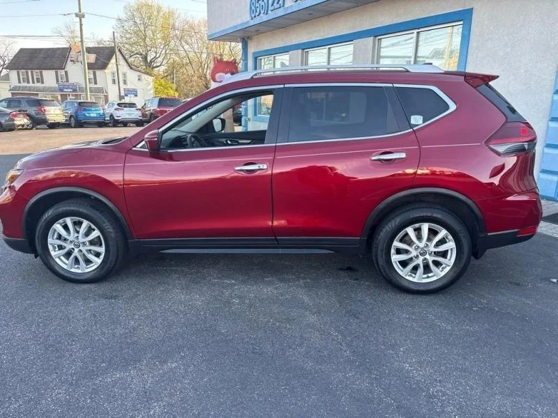 2019 Nissan Rogue - Image 5 of 12