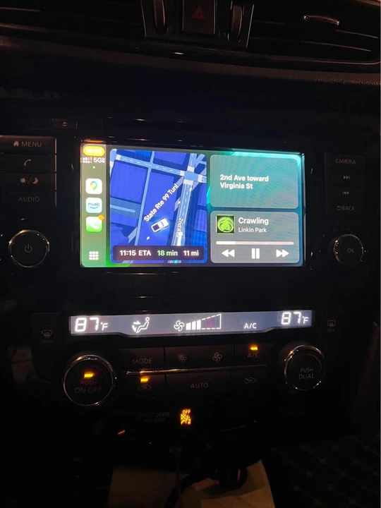 2019 Nissan Rogue - Image 7 of 11
