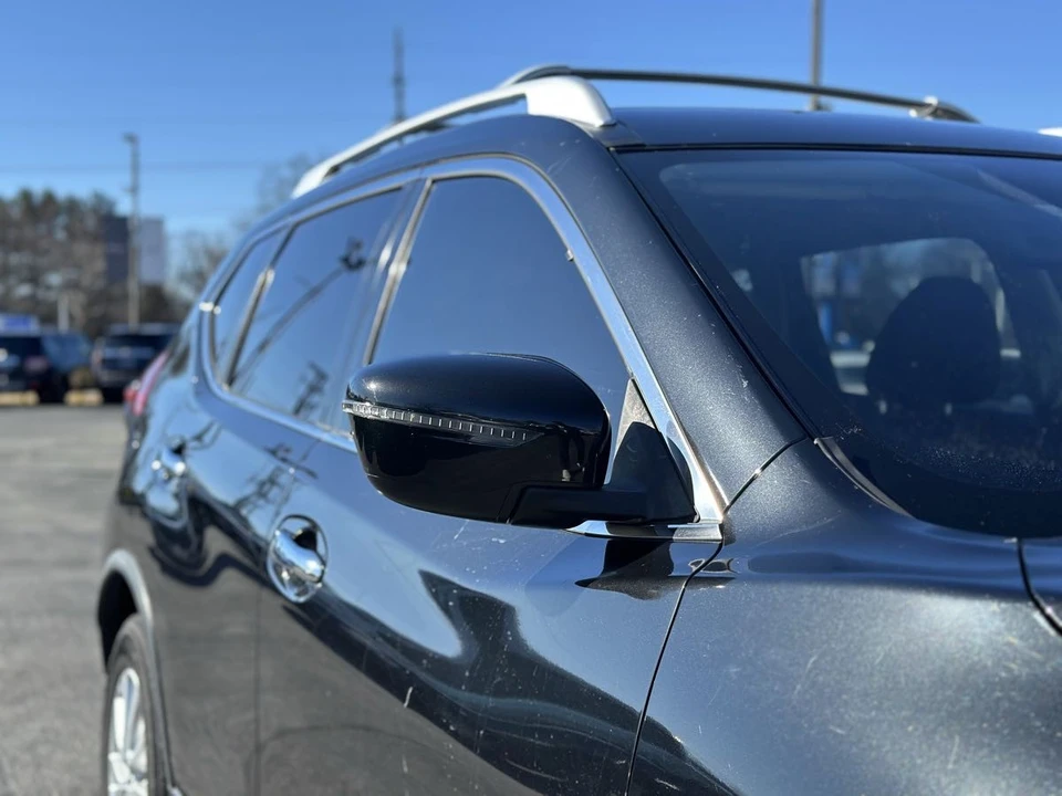 2019 Nissan Rogue - Image 5 of 21