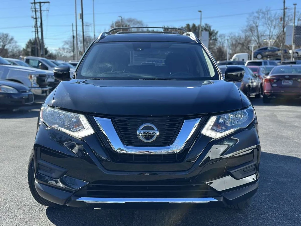 2019 Nissan Rogue - Image 2 of 21