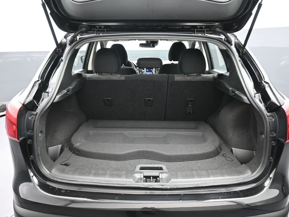 2019 Nissan Rogue - Image 21 of 21