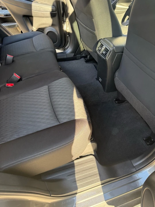 2019 Nissan Rogue - Image 18 of 21