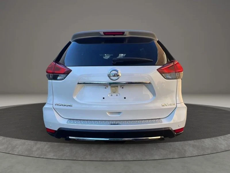 2019 Nissan Rogue - Image 6 of 12