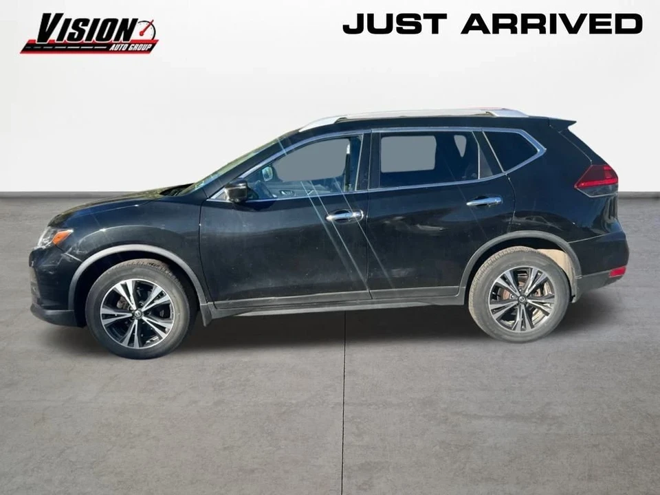 2019 Nissan Rogue - Image 2 of 8