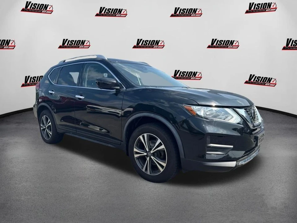 2019 Nissan Rogue - Image 3 of 12