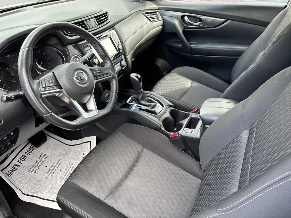 2019 Nissan Rogue - Image 9 of 12