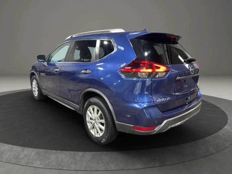 2019 Nissan Rogue - Image 7 of 12