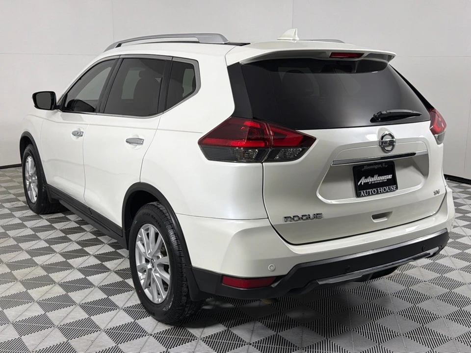 2019 Nissan Rogue - Image 7 of 21