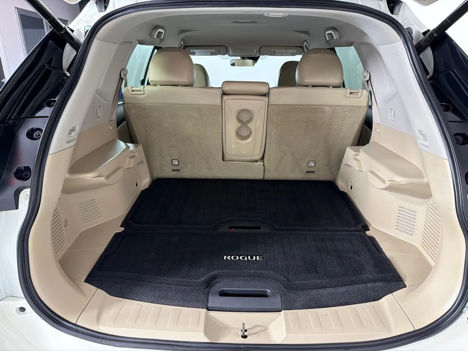 2019 Nissan Rogue - Image 20 of 21