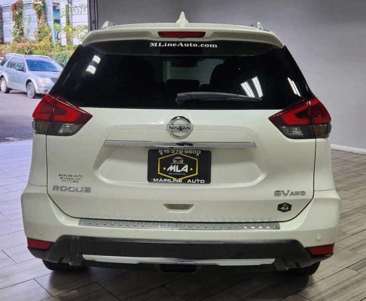 2019 Nissan Rogue - Image 4 of 12