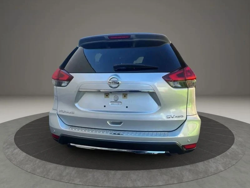 2019 Nissan Rogue - Image 6 of 12