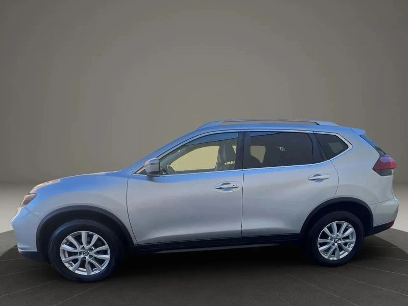 2019 Nissan Rogue - Image 8 of 12