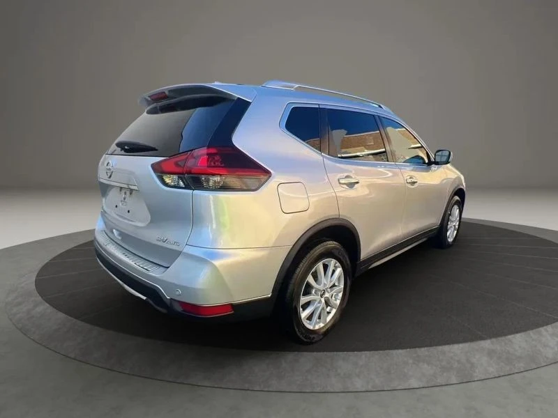 2019 Nissan Rogue - Image 5 of 12