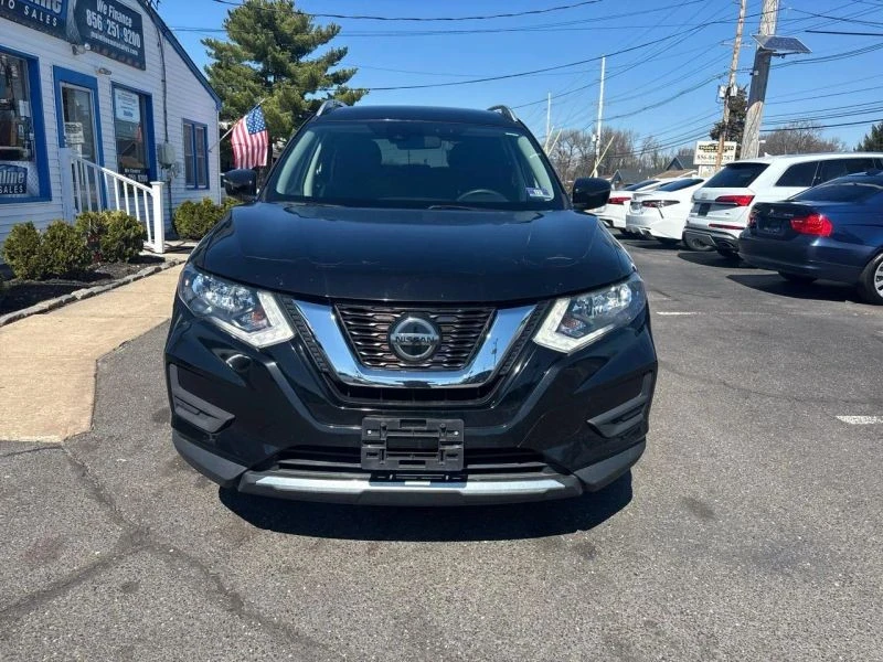 2019 Nissan Rogue - Image 10 of 12