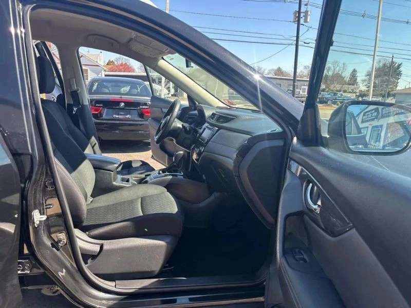 2019 Nissan Rogue - Image 12 of 12