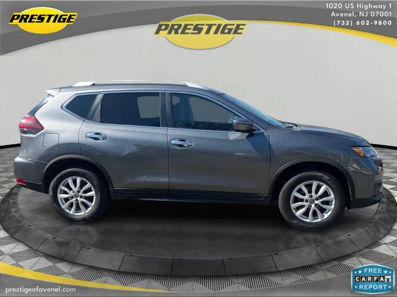 2019 Nissan Rogue - Image 4 of 12