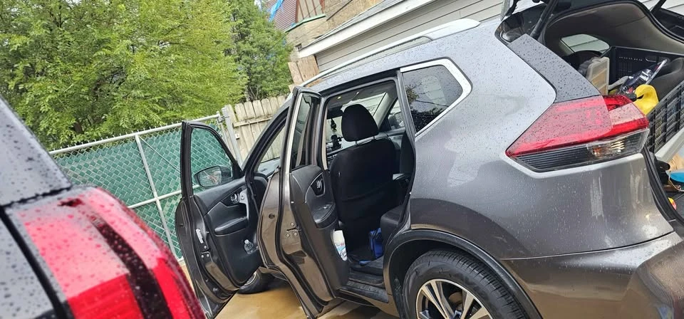 2019 Nissan Rogue - Image 10 of 10