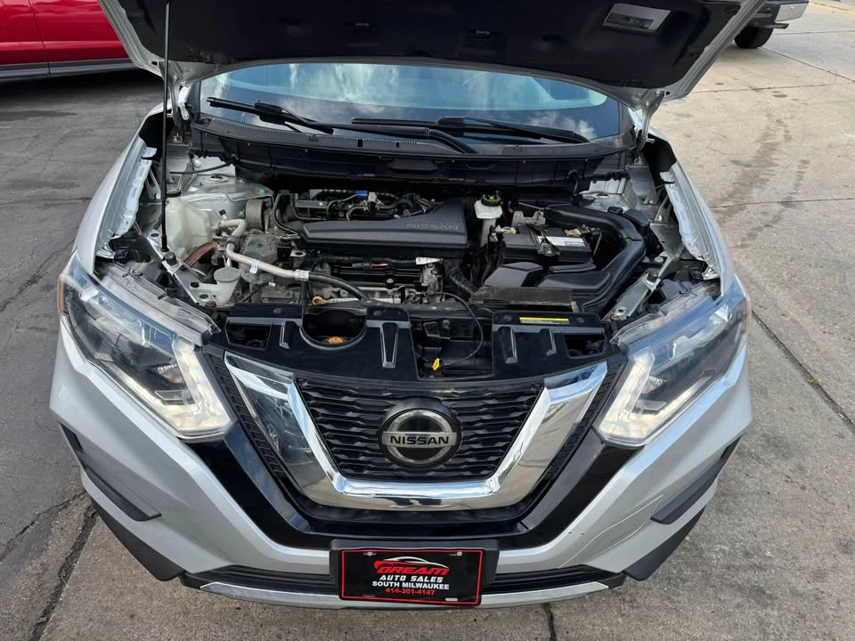 2019 Nissan Rogue - Image 2 of 20