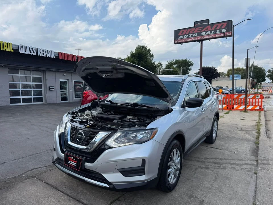 2019 Nissan Rogue - Image 3 of 20