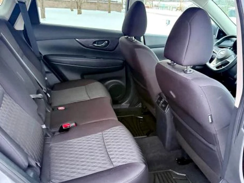 2019 Nissan Rogue - Image 21 of 21