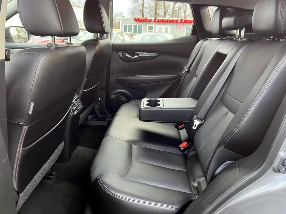 2019 Nissan Rogue - Image 11 of 21