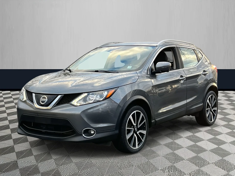 2019 Nissan Rogue - Image 2 of 21