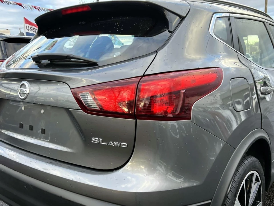 2019 Nissan Rogue - Image 6 of 21