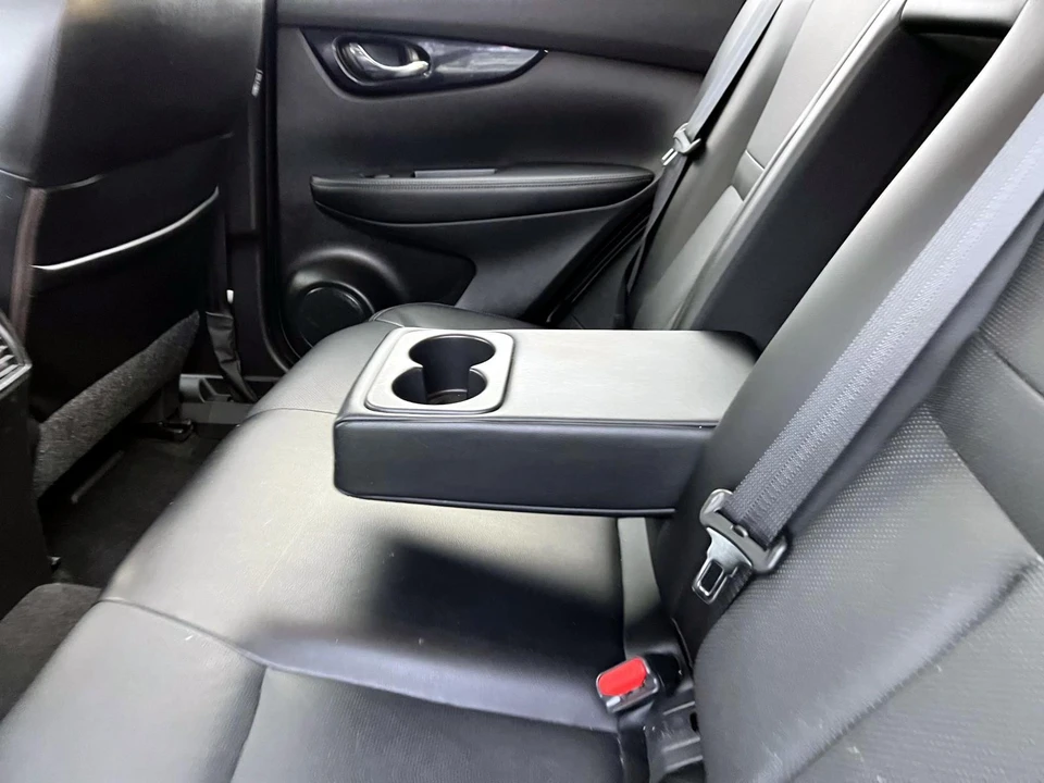 2019 Nissan Rogue - Image 10 of 21
