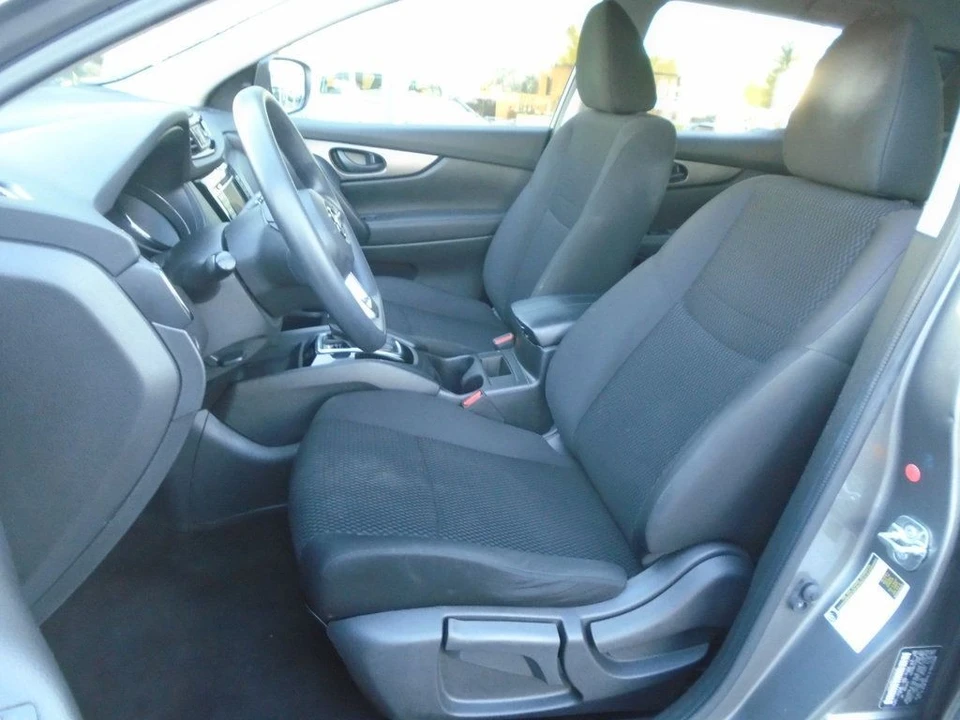 2019 Nissan Rogue - Image 11 of 12