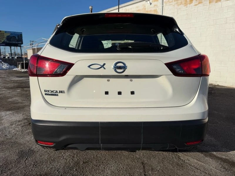 2019 Nissan Rogue - Image 6 of 12
