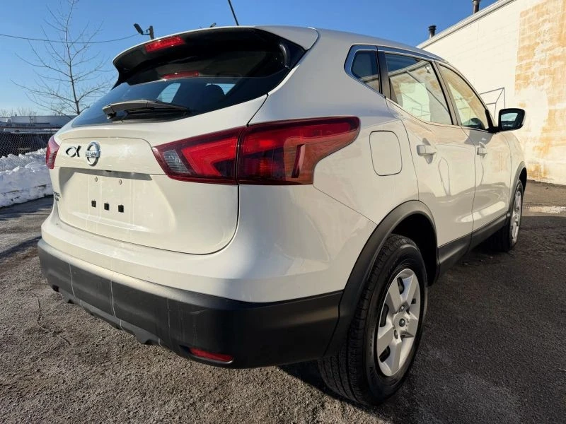 2019 Nissan Rogue - Image 5 of 12