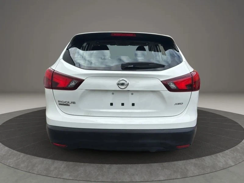 2019 Nissan Rogue - Image 6 of 12