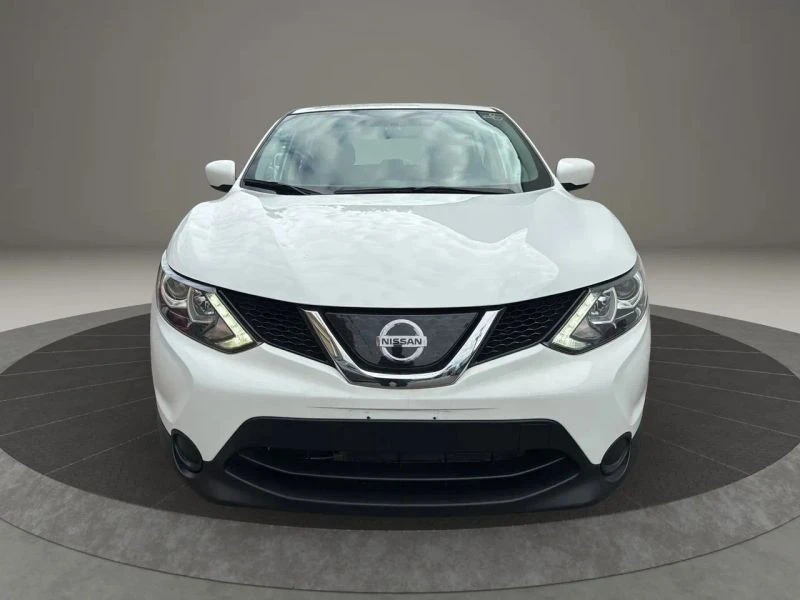 2019 Nissan Rogue - Image 2 of 12