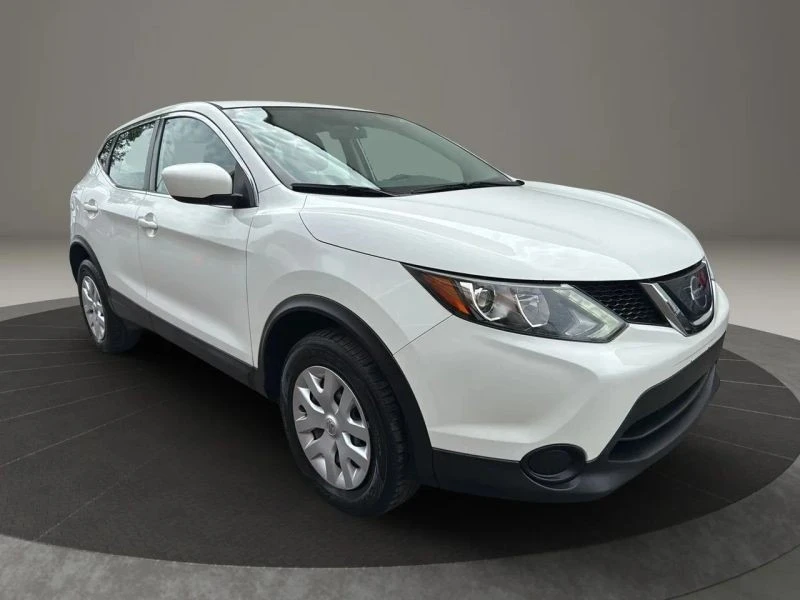 2019 Nissan Rogue - Image 3 of 12