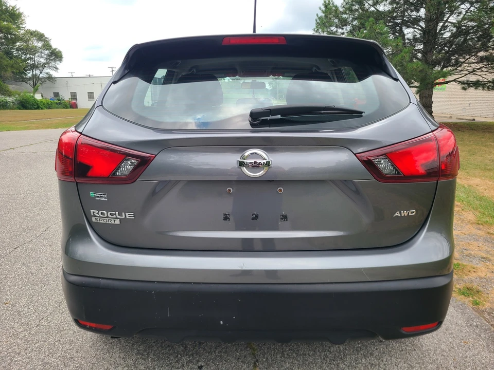 2019 Nissan Rogue - Image 4 of 26