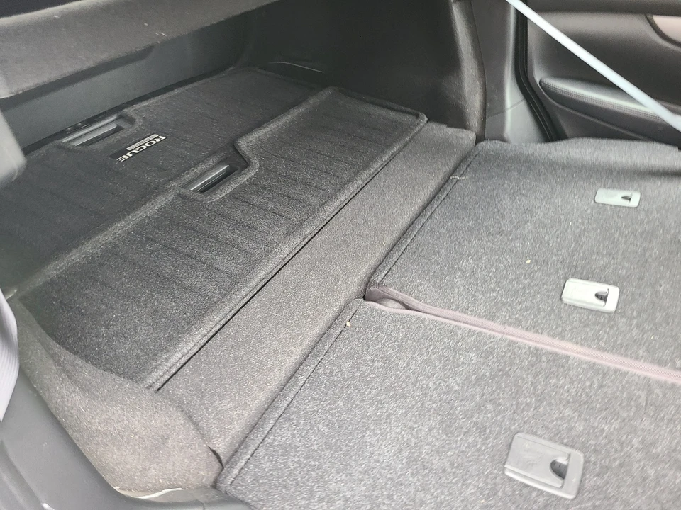 2019 Nissan Rogue - Image 14 of 26