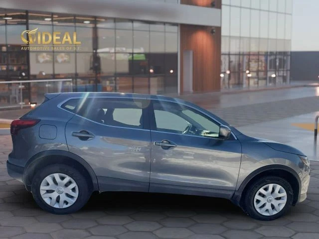 2019 Nissan Rogue - Image 7 of 16