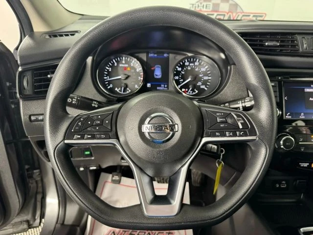 2019 Nissan Rogue - Image 13 of 21