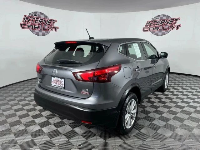 2019 Nissan Rogue - Image 7 of 12