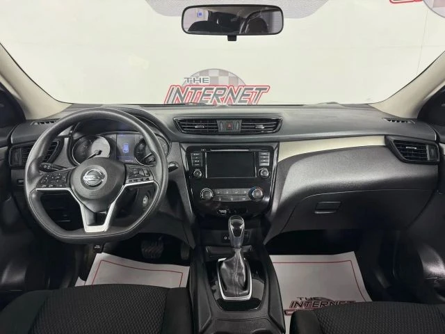 2019 Nissan Rogue - Image 11 of 12