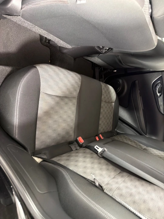 2019 Nissan Rogue - Image 17 of 21