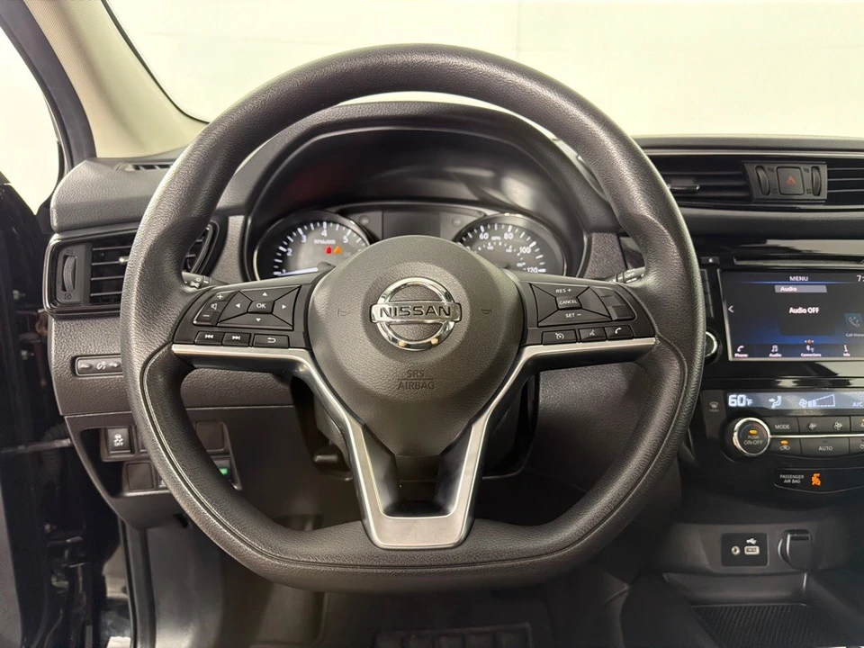 2019 Nissan Rogue - Image 13 of 21