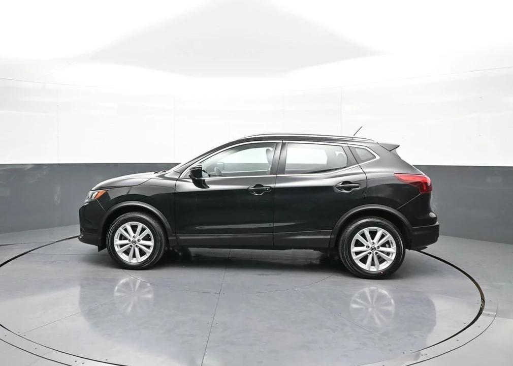 2019 Nissan Rogue - Image 9 of 12
