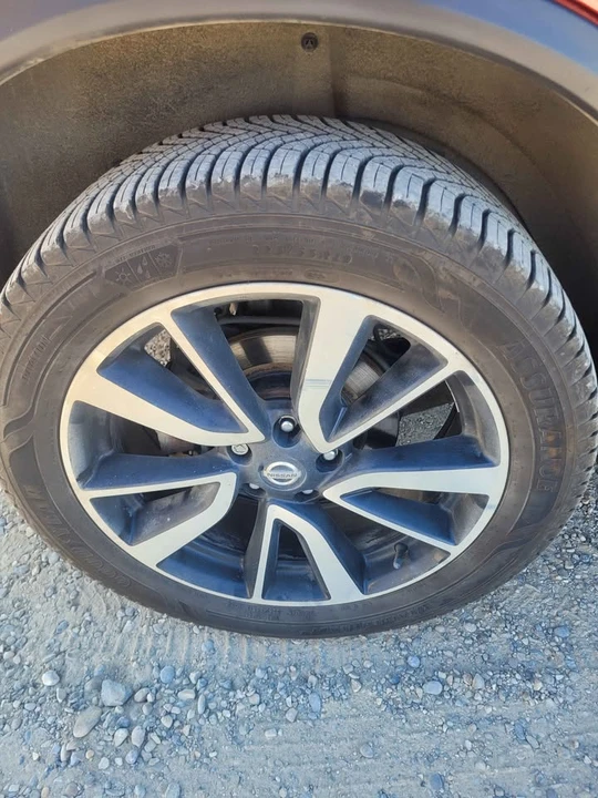 2019 Nissan Rogue - Image 16 of 16