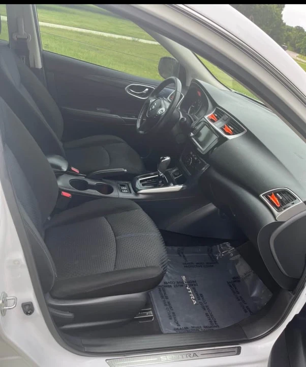 2019 Nissan Sentra 7th Gen - Image 2 of 5