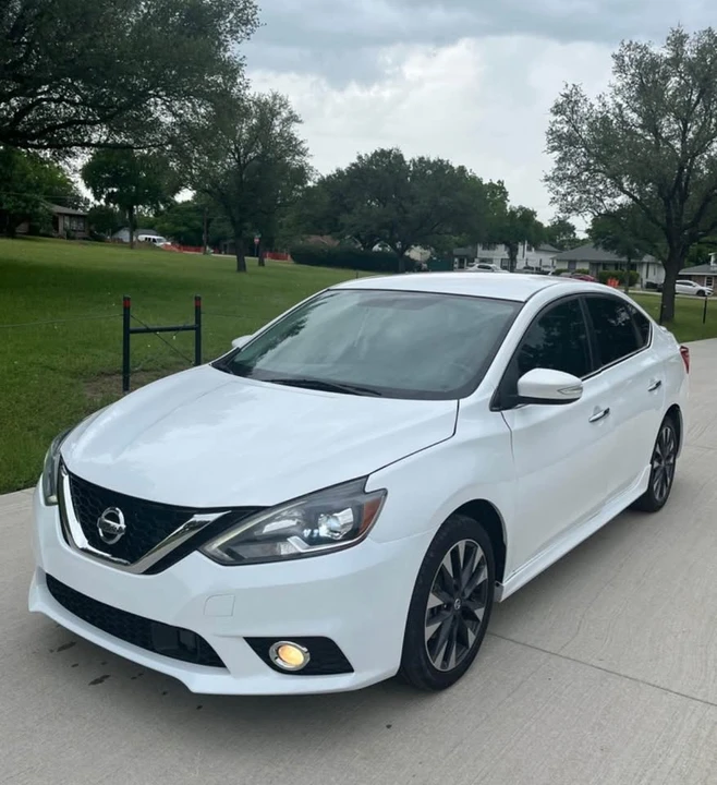 2019 Nissan Sentra 7th Gen - Image 4 of 5