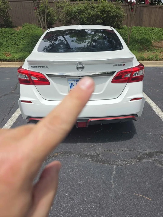 2019 Nissan Sentra 7th Gen - Image 5 of 8